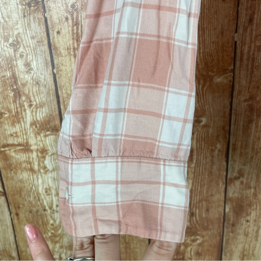 Madewell Central Long Sleeve Button Down Shirt in Pink Danville Plaid size xs - Picture 5 of 16